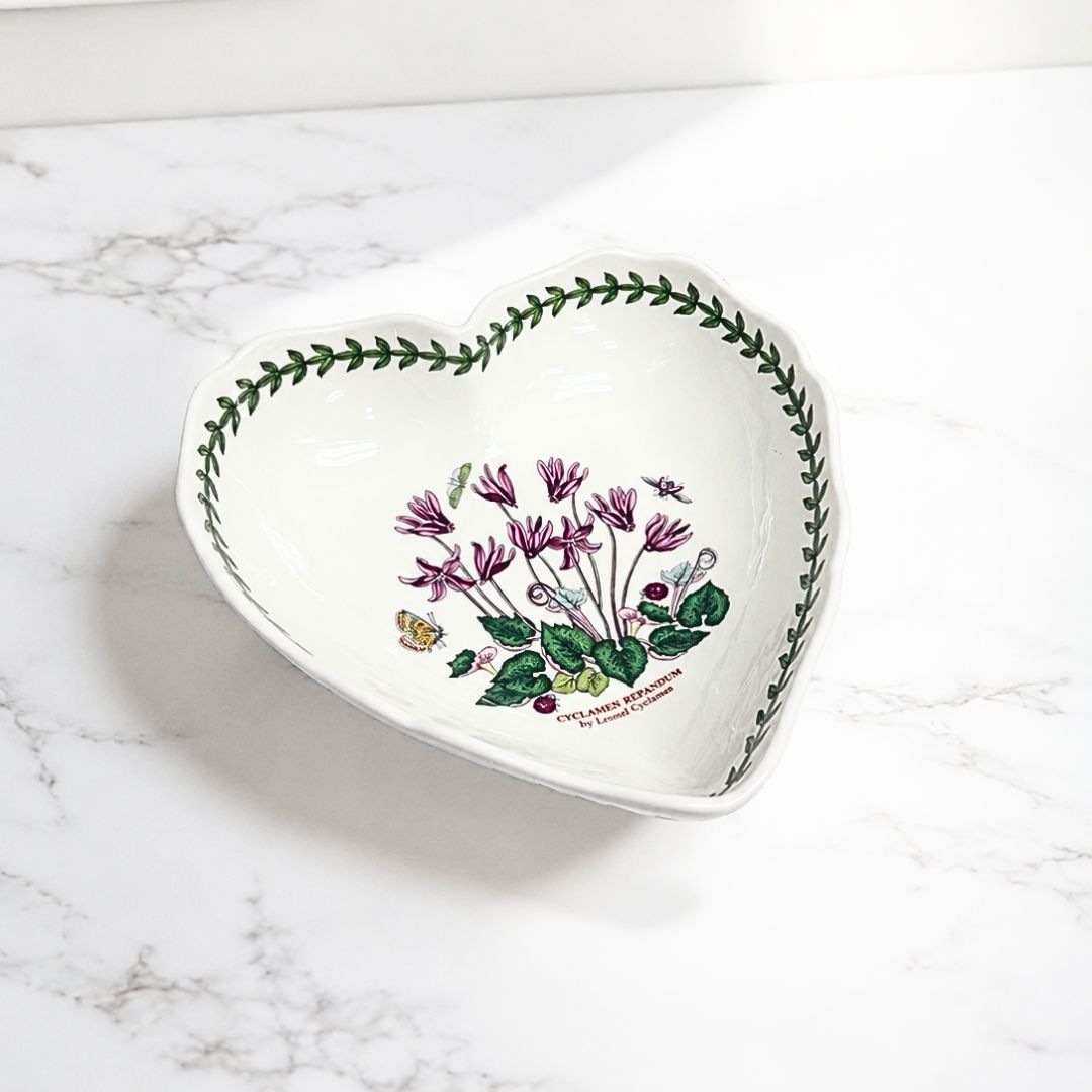Portmeirion Botanic Garden Scalloped Edge Heart Dish